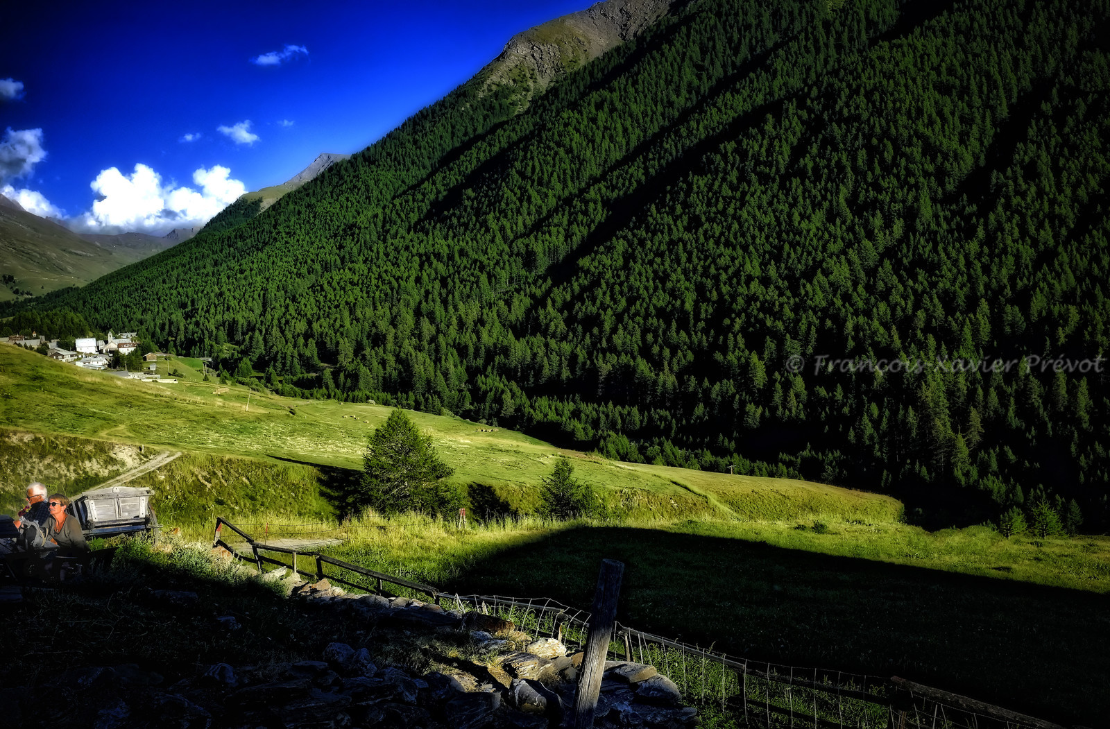 photo des alpes dans la vallee du queyras